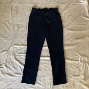 Lululemon On The Fly Woven Pant
